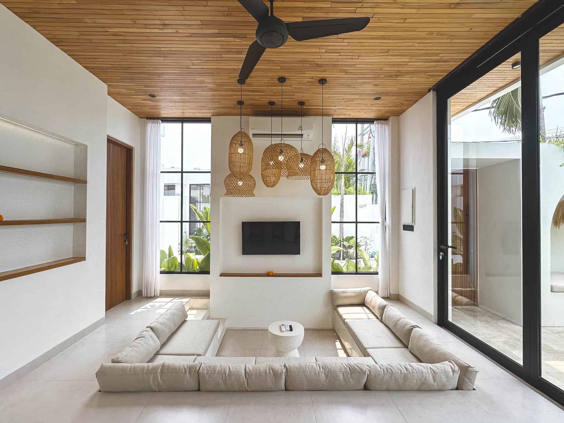 READY NOW 2 BEDROOM VILLA FOR SALE LEASEHOLD IN TUMBAK BAYUH BE-1934 